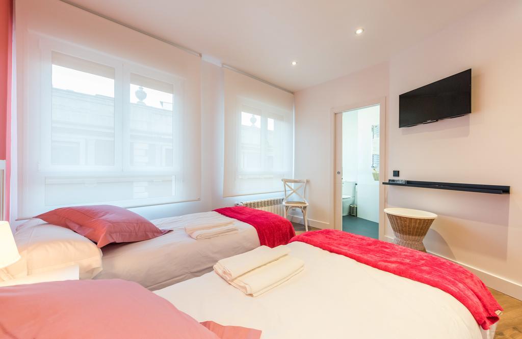 Puerta Del Sol 3Wc Apartman Madrid Kültér fotó